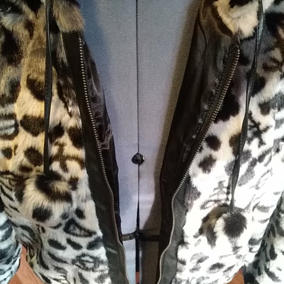 Killstar Sin-ergy X Marks The Spot Bomber - Picture 4 of 8